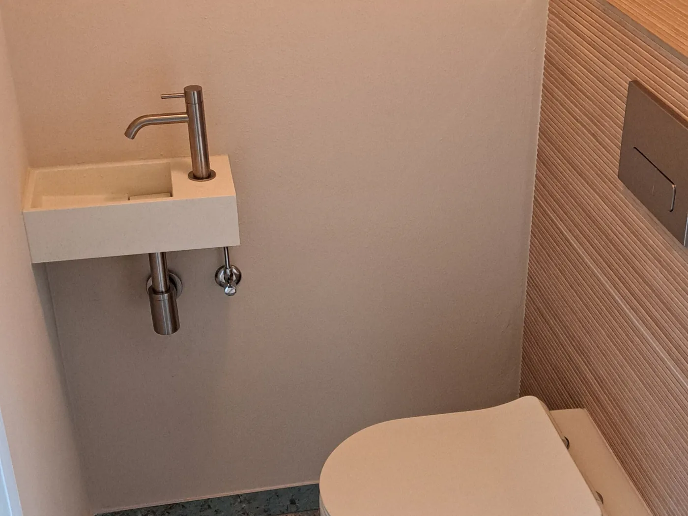 Toiletruimte in Voorburg